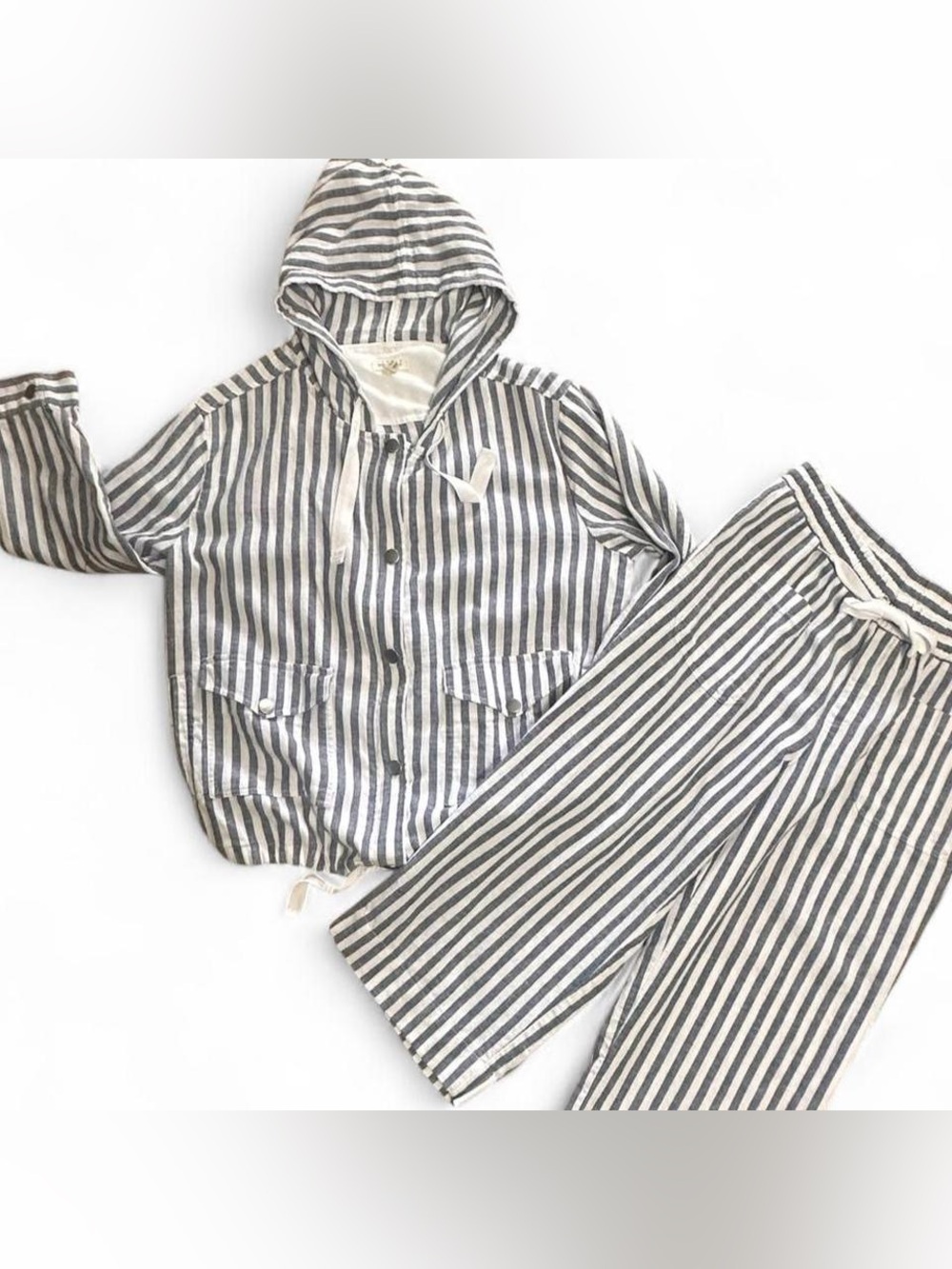 Comfy Striped White + Blue 2 Piece Set Casual Wear